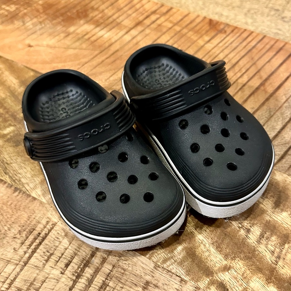 Crocs Size 7 Toddler
